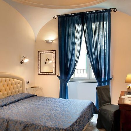 Albergo L'Antico Convitto Amalfi Bagian luar foto