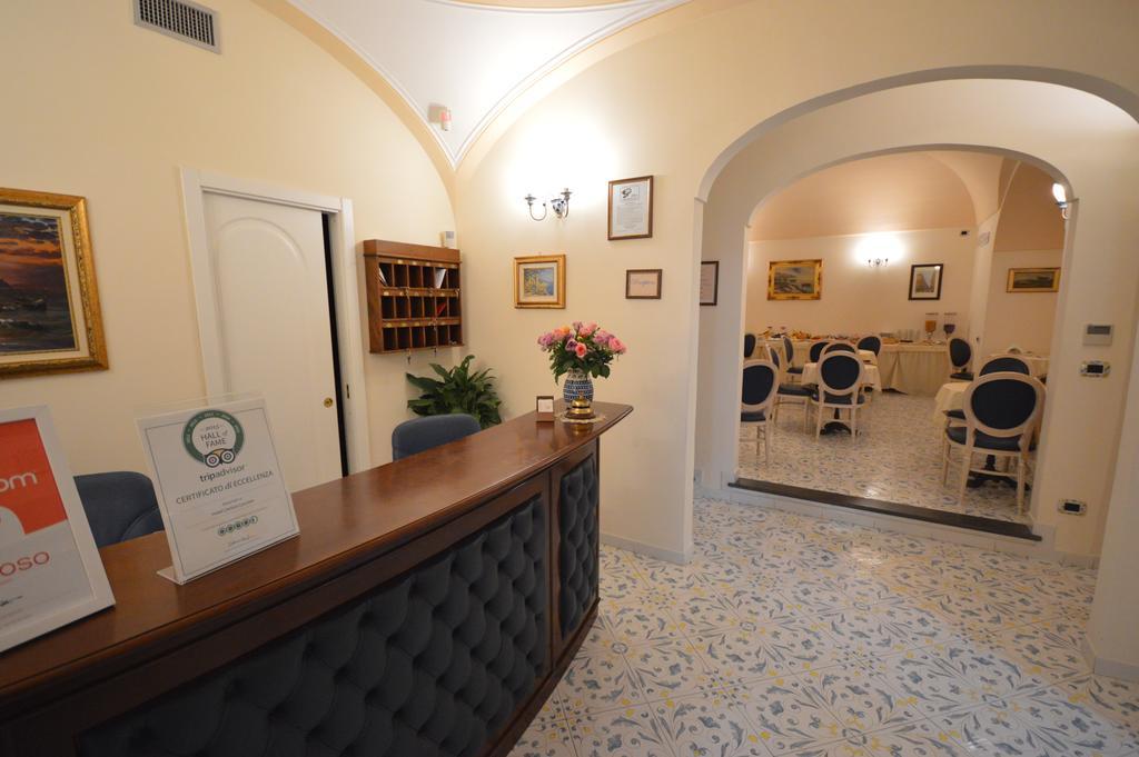 Albergo L'Antico Convitto Amalfi Bagian luar foto