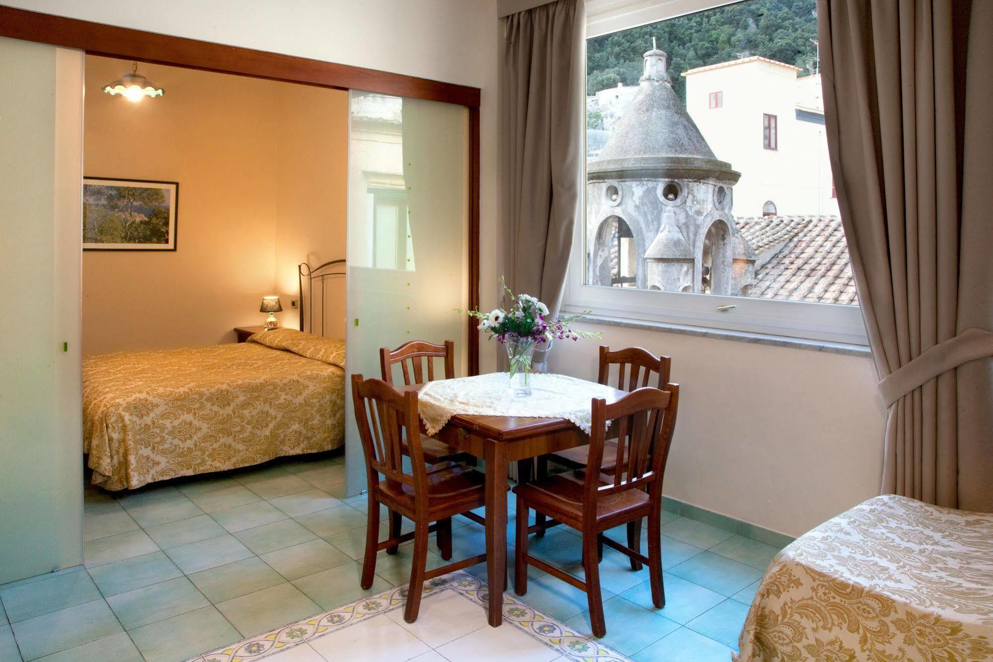 Albergo L'Antico Convitto Amalfi Bagian luar foto