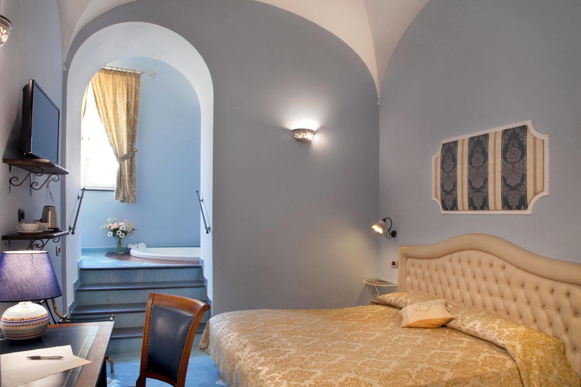 Albergo L'Antico Convitto Amalfi Bagian luar foto