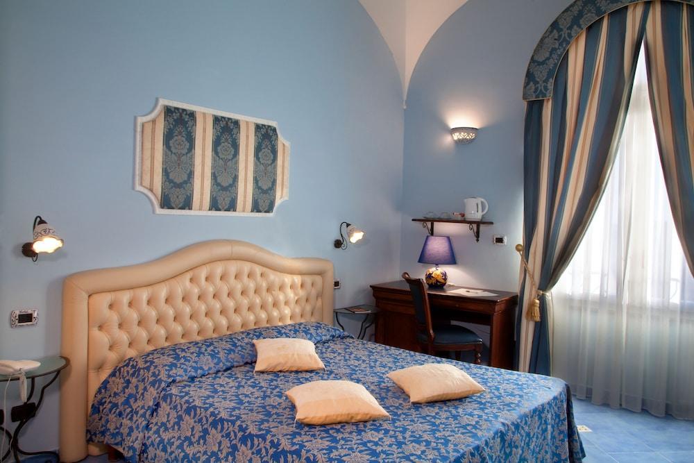 Albergo L'Antico Convitto Amalfi Bagian luar foto